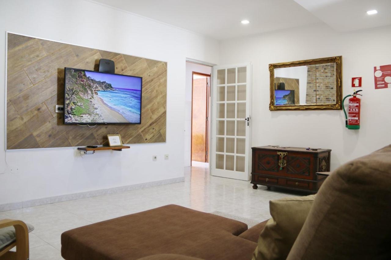 Casa Da Avo Apartment Espiche Luaran gambar