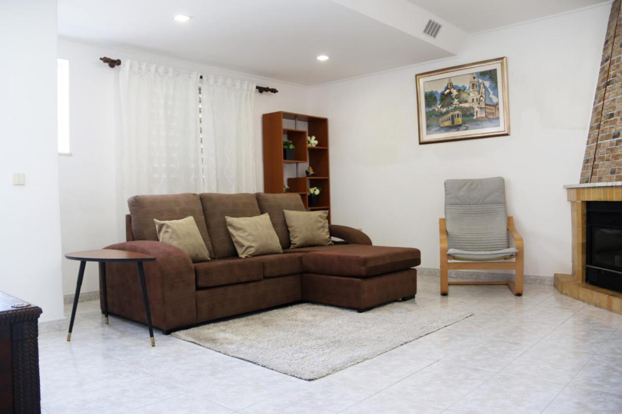 Casa Da Avo Apartment Espiche Luaran gambar