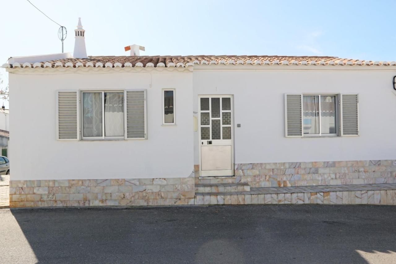 Casa Da Avo Apartment Espiche Luaran gambar